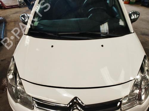 Used Front wiper motor CITROËN C3 II (SC_) 1.2 VTi 82 (82 hp) 26422186