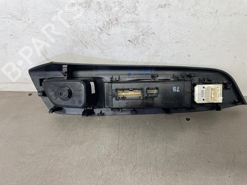 left-front-window-switch-nissan-micra-v-k14-2016-39032403 main image