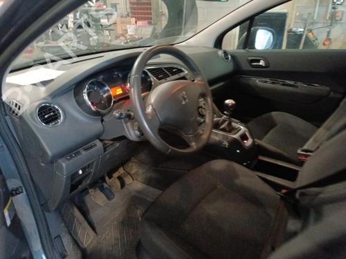 Steering column PEUGEOT 5008 (0U_, 0E_) 1.6 HDi | BP26421593M21