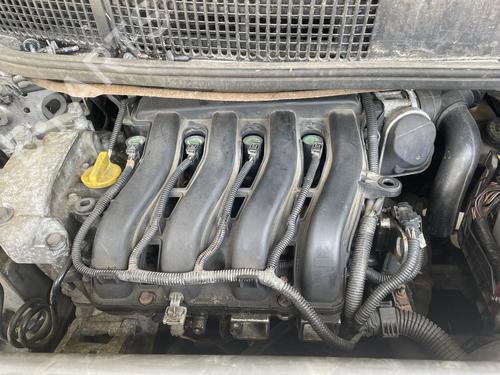 Used Servo brake RENAULT SCÉNIC II (JM0/1_) 1.6 (JM0C, JM0J, JM1B) (113 hp) 26414075