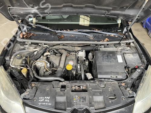 Sprinklertank RENAULT MEGANE III Hatchback (BZ0/1_, B3_) 1.5 dCi (BZ09, BZ0D, BZ1W, BZ29, BZ14) (110 hp) 32214418