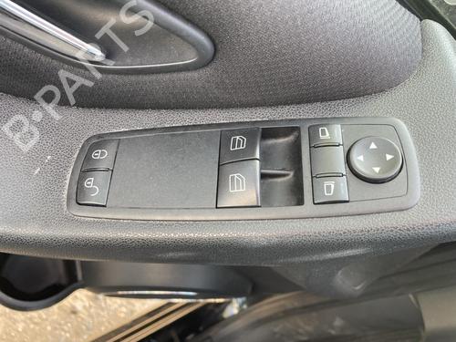 Used Left front window switch Left front window switch MERCEDES-BENZ A-CLASS (W169) A 180 CDI (169.007, 169.307) (109 hp) 39175268 39175268