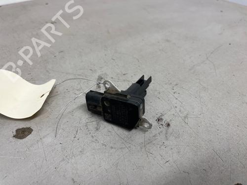 Used Mass air flow sensor Mass air flow sensor TOYOTA URBAN CRUISER (_P1_) 1.33 (NSP110_, NSP110R) (99 hp) 33945861 33945861