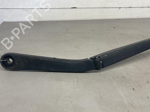 Front windshield wiper arm NISSAN JUKE (F15) 1.5 dCi | BP26418466C143 