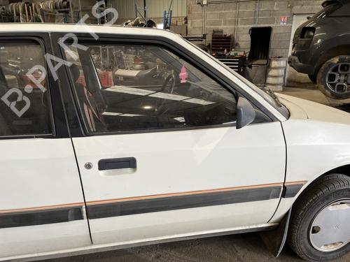 Dør højre fortil Dør højre fortil CITROËN AX (ZA-_) 14 D (52 hp) 35927226 35927226