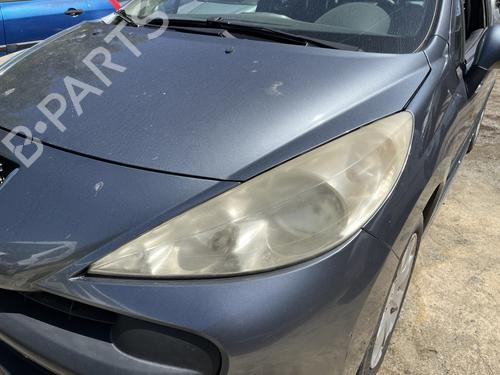 Used Left headlight Left headlight PEUGEOT 207 (WA_, WC_) 1.4 16V (95 hp) 35992050 35992050