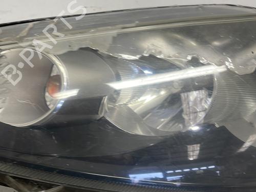 Left headlight FORD FIESTA VI (CB1, CCN) 1.25 | BP31610774C28