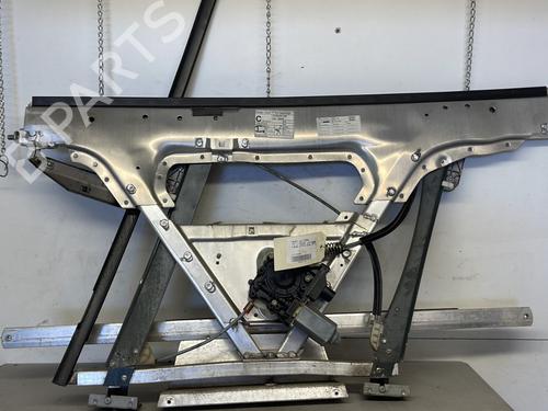 Used Front right window mechanism AUDI TT Roadster (8N9) 1.8 T (180 hp) 26415298
