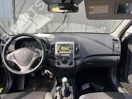 Used Heater blower motor Heater blower motor HYUNDAI i30 Estate (FD) 1.6 CRDi (116 hp) 33475422 33475422