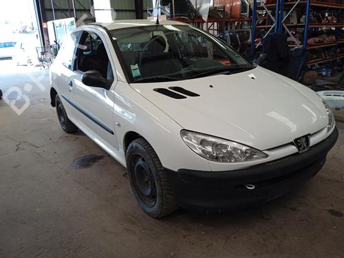 Front right lock PEUGEOT 206 Hatchback (2A/C) 1.4 HDi eco 70 | BP26427463C97 