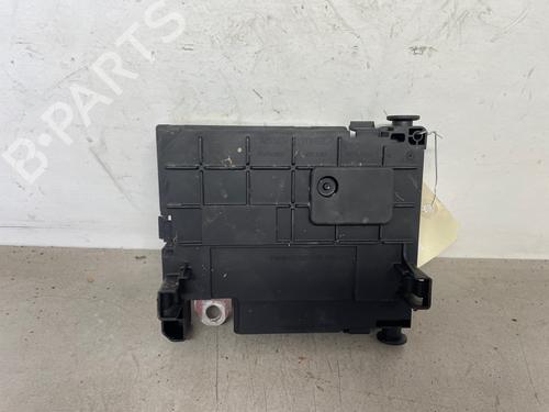 Caja reles / fusibles Caja reles / fusibles 37866716 37866716