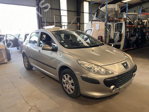 Used Front slam panel PEUGEOT 307 (3A/C) 1.4 16V (88 hp) 29180528