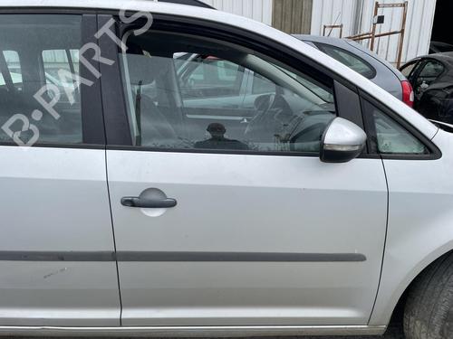 right-front-door-vw-touran-1t3-2010-2011-2012-2013-2014-2015-2016-38476988 main image