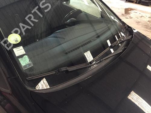 Used Front windshield wiper arm VW POLO V (6R1, 6C1) 1.6 TDI (90 hp) 29843389