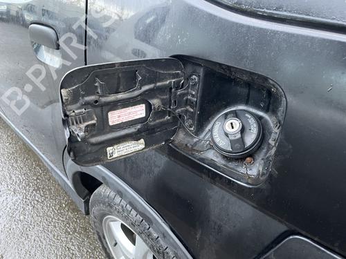 Fuel flap SUZUKI IGNIS II (MH) 1.3 (RM413) | BP30778130C131