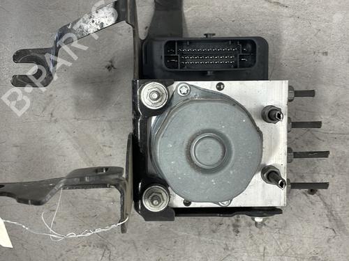 Used ABS pump ABS pump RENAULT CLIO IV (BH_) 0.9 TCe 90 (BHNF, BHMA, BHMH, BHJK, BHJR) (90 hp) 33475560 33475560