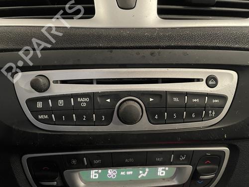 Used Radio Radio RENAULT GRAND SCÉNIC III (JZ0/1_) 1.9 dCi (JZ0J, JZ0N, JZ1K, JZ1S) (131 hp) 32184938 32184938