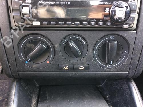 AC Styreenhet / Manøvreringsenhet VW GOLF IV (1J1) 1.6 16V | BP28154847I5 