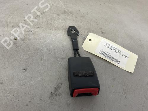 Engache cinturón Engache cinturón AUDI TT Roadster (8N9) 1.8 T (180 hp) 26426036 26426036
