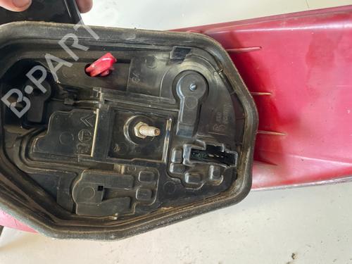 Used Left taillight Left taillight PEUGEOT 206 Hatchback (2A/C) 1.9 D (69 hp) 40608909 40608909