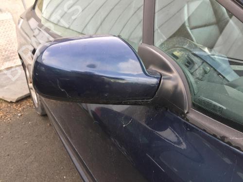 Right mirror PEUGEOT 307 CC (3B) 2.0 HDi 135 | BP30161577C27