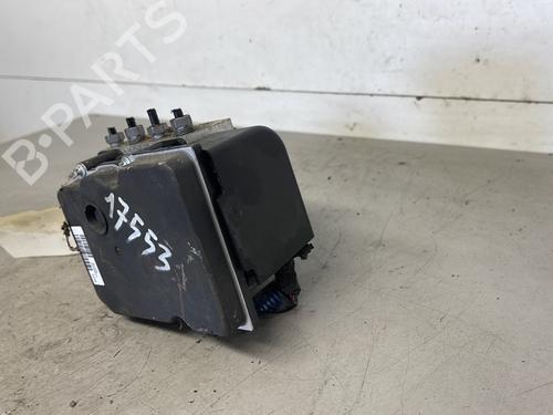 Used ABS pump ABS pump PEUGEOT 3008 I MPV (0U_) 2.0 HDi 150 / BlueHDi 150 (150 hp) 26425839 26425839
