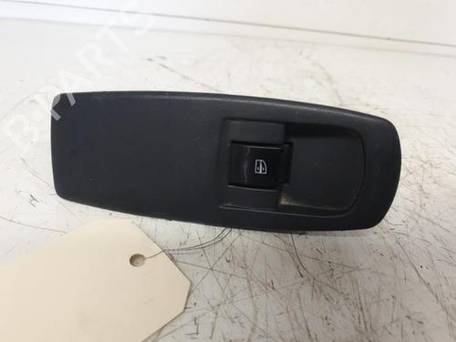 Used Right front window switch RENAULT KOLEOS I (HY_) 2.0 dCi (HY0K) (150 hp) 26426960