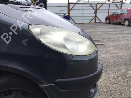 Right headlight PEUGEOT 1007 (KM_) 1.4 HDi | BP30176998C29 