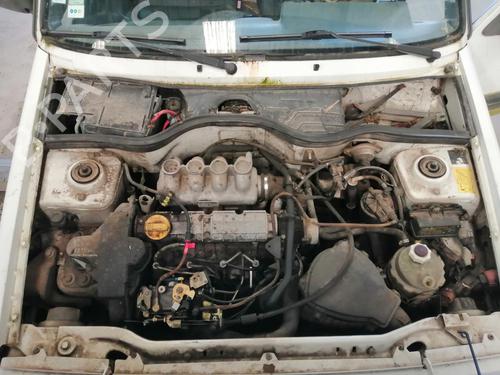 Used Windscreen washer tank RENAULT RAPID Box Body/MPV (F40_, G40_) 1.9 D (F40R) (54 hp) 26420985