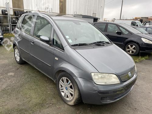 Used Fuse box Fuse box FIAT IDEA (350_) 1.3 D Multijet (70 hp) 31861955 31861955