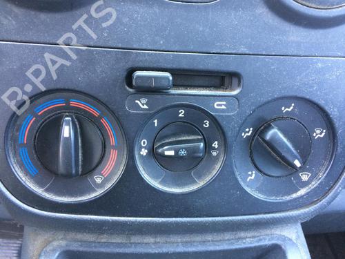 Used Climate control FIAT QUBO (225_) 1.3 D Multijet (225CXB1A, 225AXB1A, 225CXB11, 225AXB11,... (75 hp) 27277403