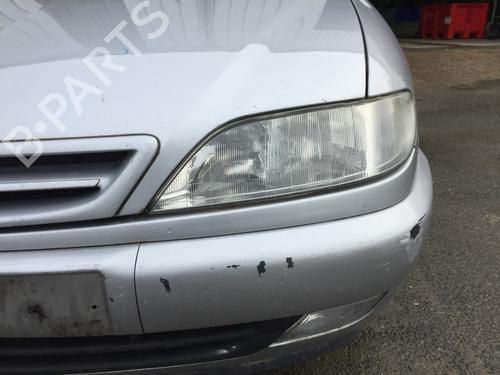 Used Left headlight CITROËN XSARA (N1) 2.0 HDi 90 (90 hp) 30644625
