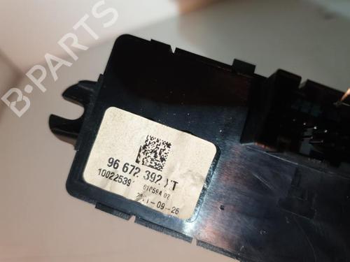 Warning switch PEUGEOT 5008 (0U_, 0E_) 2.0 HDi 150 / BlueHDi 150 | BP26416637I22 - Image 3