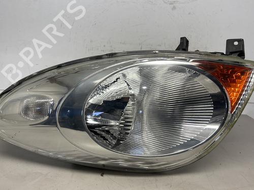 Used Right headlight NISSAN NOTE (E11, NE11) 1.6 (110 hp) 26424232