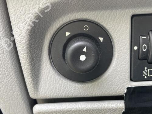 Used Mirror switch Mirror switch 38678431 38678431