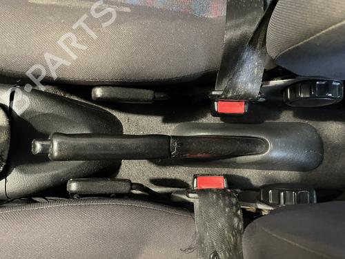 Frein à main VW POLO III (6N1) 55 1.3 (55 hp) 31883308