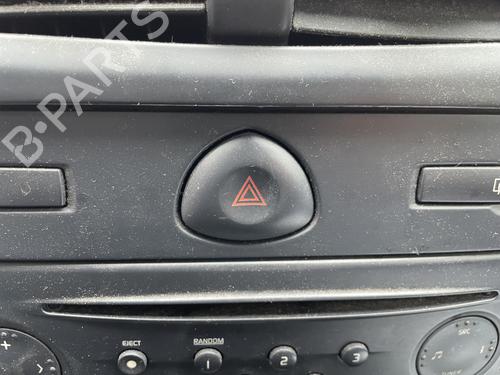 Used Warning switch RENAULT CLIO II (BB_, CB_) 1.5 dCi (B/CB07) (65 hp) 30181211