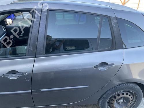 Used Left rear door RENAULT CLIO III Grandtour (KR0/1_) 1.5 dCi (KR0F) (86 hp) 27264880