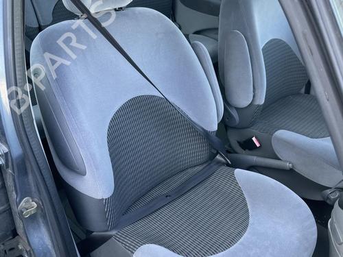 Used Seat buckle CITROËN XSARA PICASSO (N68) 1.6 HDi (90 hp) 26687099