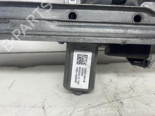 Used Front left window mechanism Front left window mechanism RENAULT ZOE (BFM_) ZOE (88 hp) 26416392 26416392