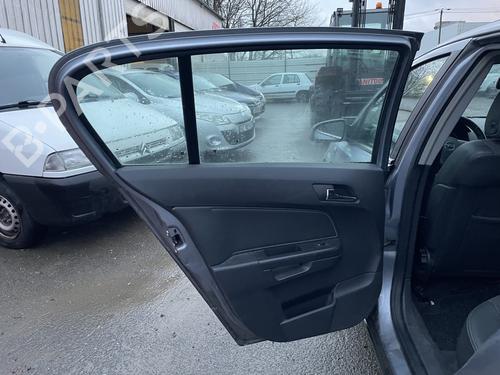 left-rear-door-opel-astra-h-a04-2004-2005-2006-2007-2008-2009-2010-2011-2012-2013-2014-31091625 main image