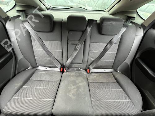 Middle console FORD FOCUS II (DA_, HCP, DP) | BP36443250I22 - Image 5