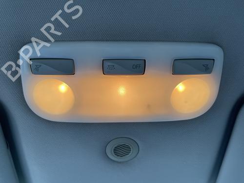 interior-roof-light-renault-megane-iii-hatchback-bz01_-b3_-2008-32214377 main image