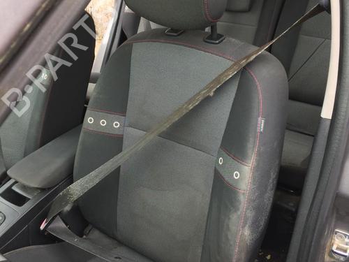 Used Seat buckle RENAULT SCÉNIC III (JZ0/1_) 1.6 dCi (JZ00, JZ12) (130 hp) 27873311