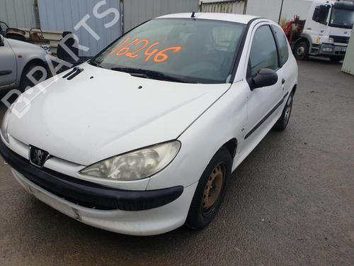 Fuse box PEUGEOT 206 Hatchback (2A/C) 1.4 HDi eco 70 | BP26422123E1 