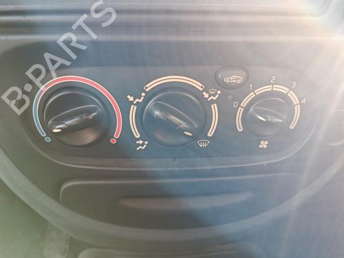 Used Climate control RENAULT MEGANE I (BA0/1_) 1.4 e (BA0E, BA0V) (75 hp) 32713882