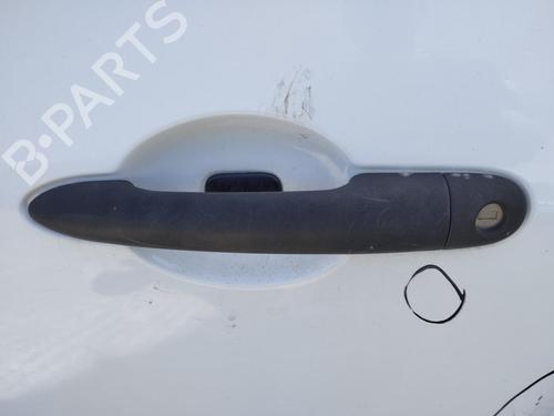 Used Front left exterior door handle RENAULT CLIO III (BR0/1, CR0/1) 1.5 dCi (C/BR0G, C/BR1G) (68 hp) 27035624