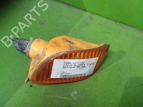 Blinker vorne links für FORD FOCUS I Turnier (DNW) 1.8 Turbo DI / TDDi (90 hp) 27035171