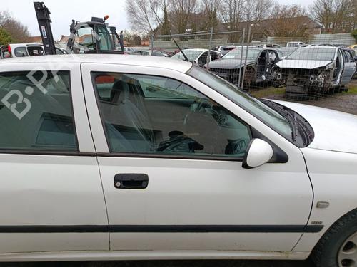 Used Front right door window Front right door window PEUGEOT 406 (8B) 2.0 HDI 110 (109 hp) 32772891 32772891
