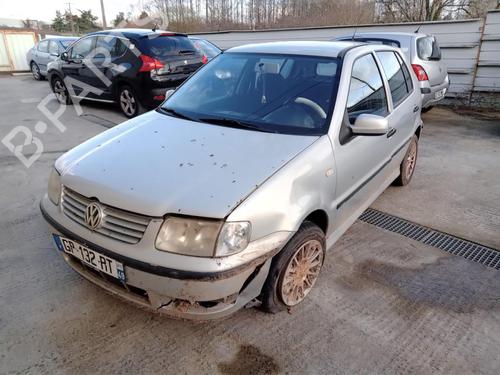 Used Front wiper motor VW POLO (6N2) 1.4 16V (75 hp) 27026535